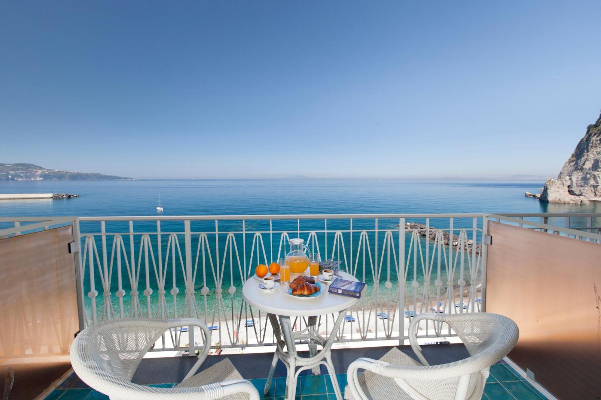 Alimuri Bay Resort Meta Eksteriør billede